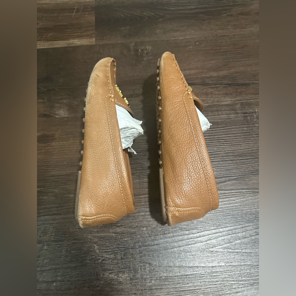 Tory Burch Royal Tan Everly Driver - Picture 7 of 13